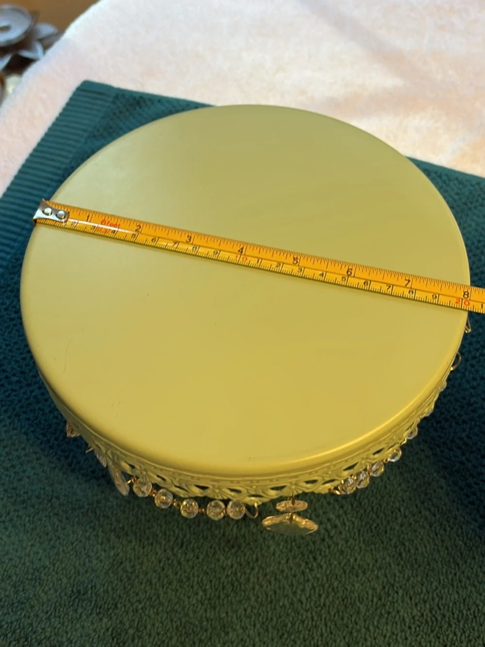 Vilavita metal cake stands (2)